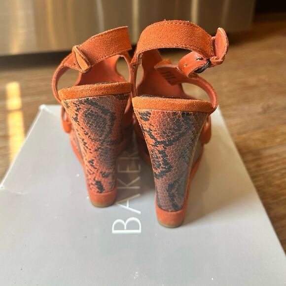 Bakers Snakeskin & Suede Wedge High Heel Open Toe Shoes Sz. 8 in Box Orange - Picture 3 of 16
